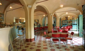 copertina-interni-bar-limonaia-castiglioncello